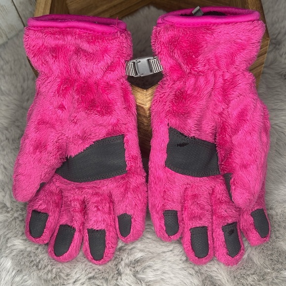 Pink Teddy Gloves by Head, Youth Size M - Picture 2 of 4